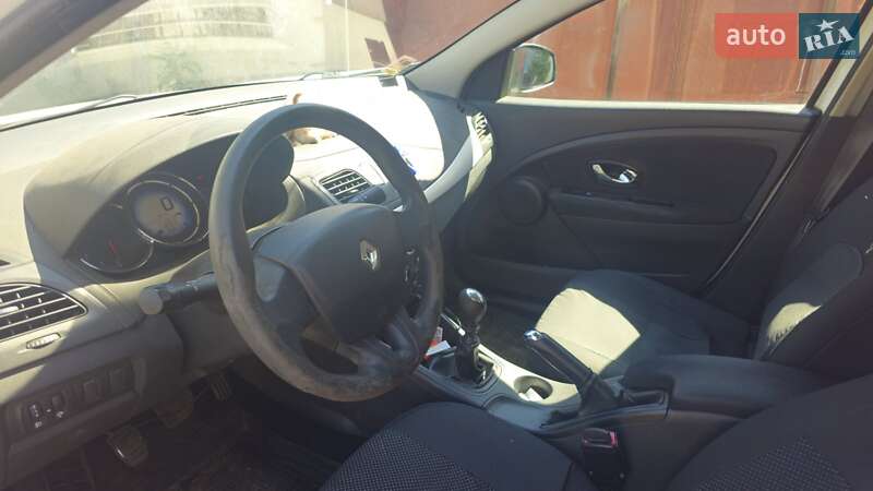 Седан Renault Fluence 2013 в Одессе