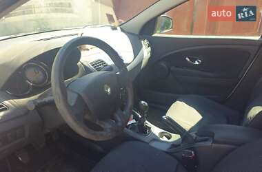 Седан Renault Fluence 2013 в 