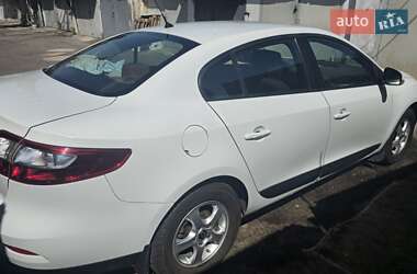 Седан Renault Fluence 2013 в 