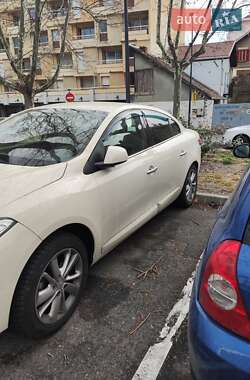 Седан Renault Fluence 2014 в 