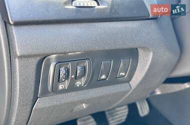 Седан Renault Fluence 2010 в 