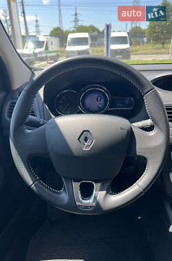 Седан Renault Fluence 2016 в 