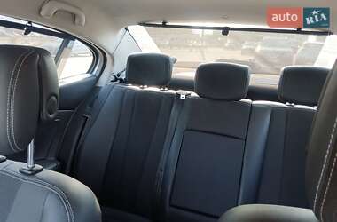 Седан Renault Fluence 2011 в 