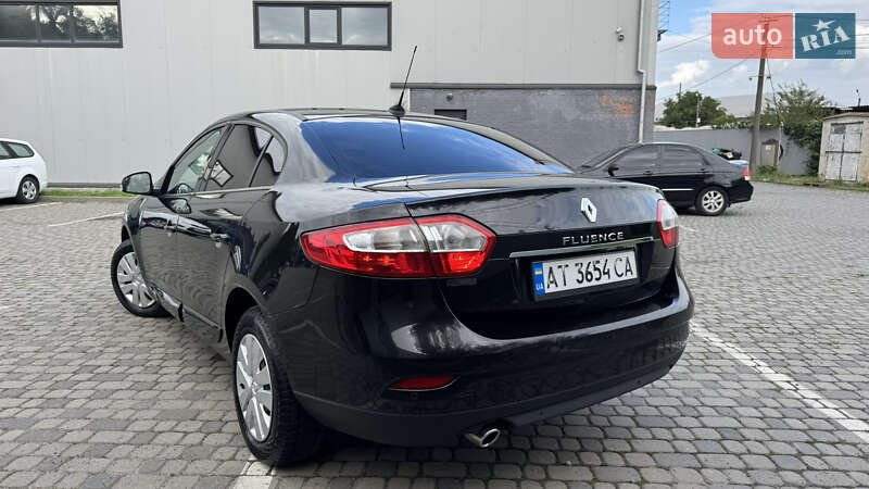 Седан Renault Fluence 2011 в Ивано-Франковске