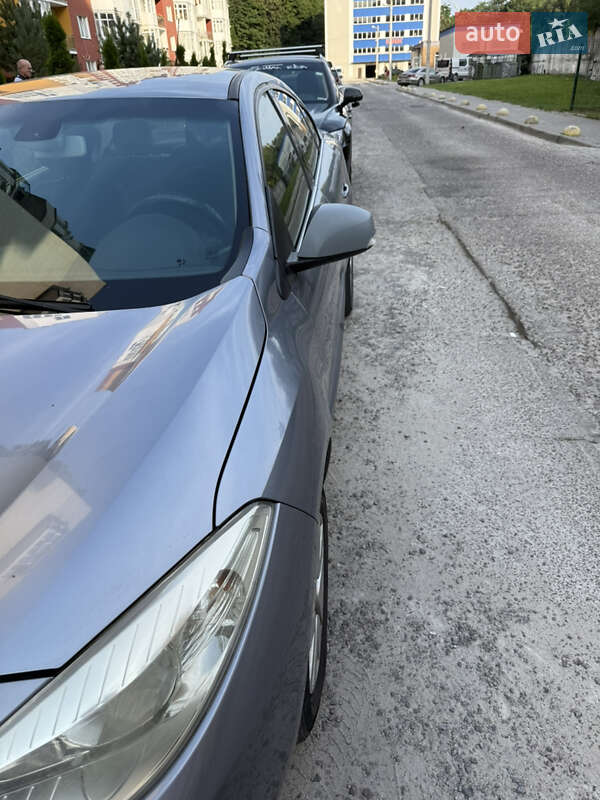 Renault Fluence 2010
