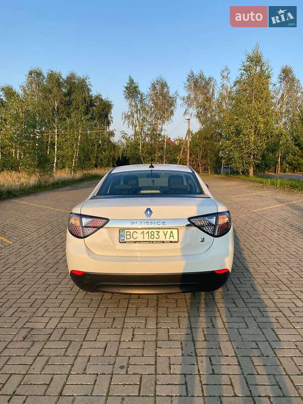 Седан Renault Fluence 2011 в Дрогобыче
