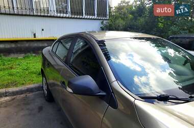 Седан Renault Fluence 2011 в 
