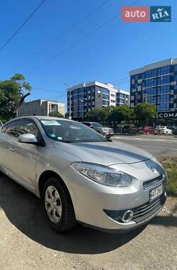 Седан Renault Fluence 2011 в 