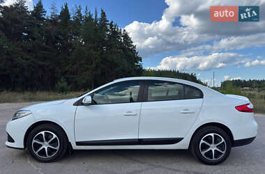 Седан Renault Fluence 2016 в 