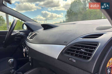 Седан Renault Fluence 2016 в 