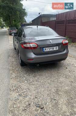 Седан Renault Fluence 2011 в 