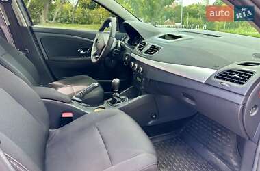 Седан Renault Fluence 2013 в 