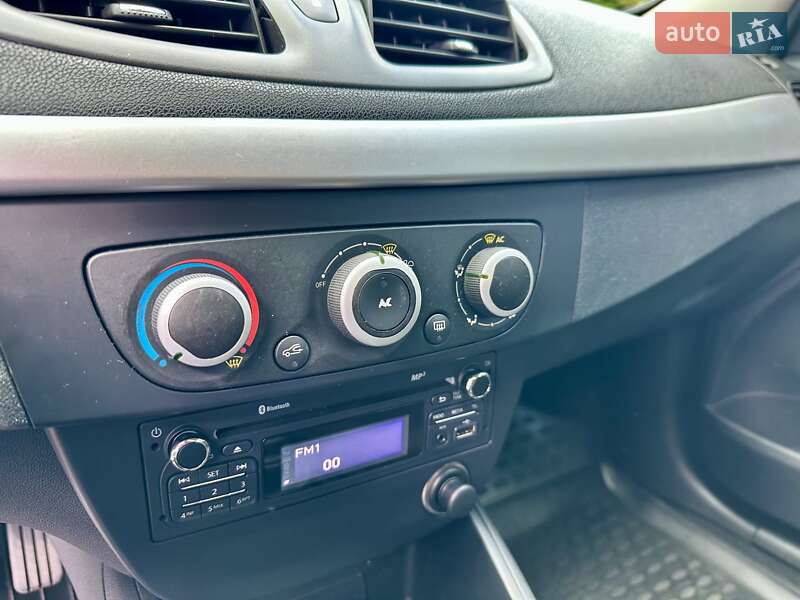 Седан Renault Fluence 2013 в Виннице