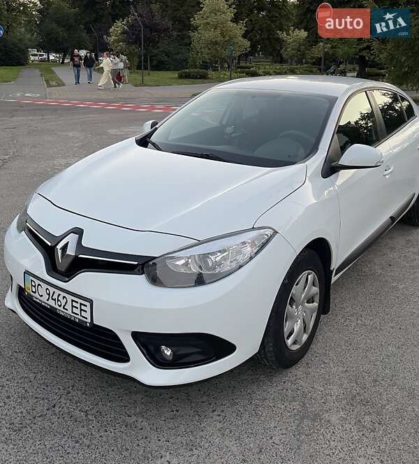 Седан Renault Fluence 2013 в 