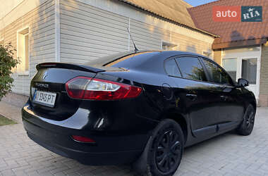 Седан Renault Fluence 2010 в Києві