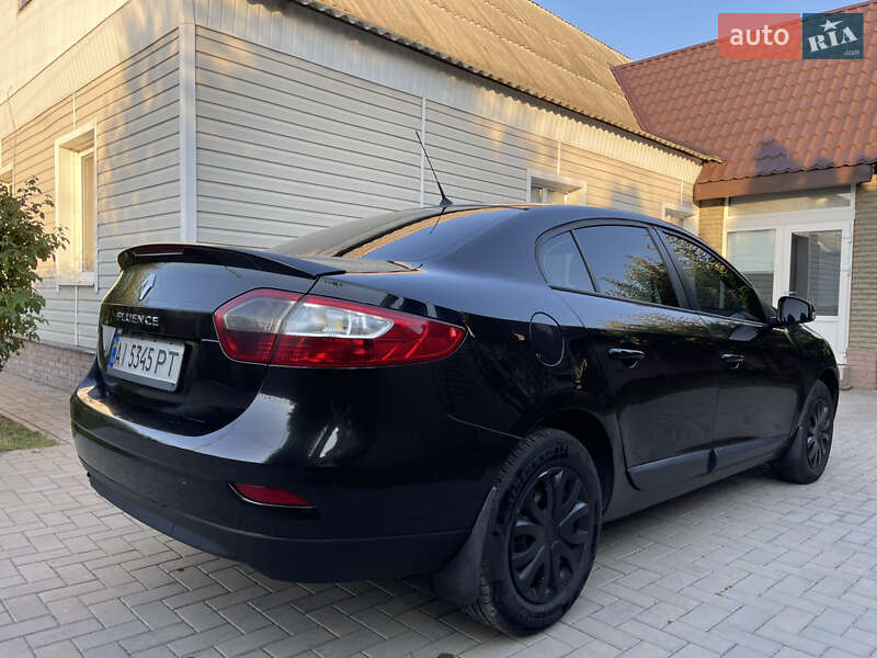 Седан Renault Fluence 2010 в Києві