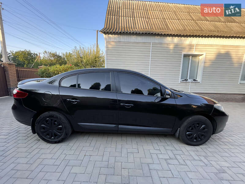 Седан Renault Fluence 2010 в Києві