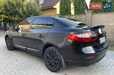 Седан Renault Fluence 2010 в Києві
