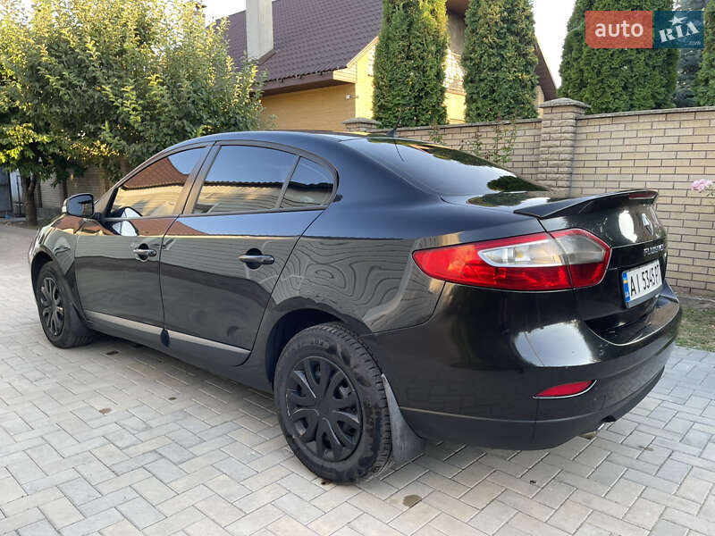 Седан Renault Fluence 2010 в Києві