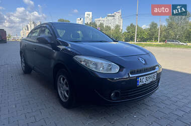 Седан Renault Fluence 2012 в 
