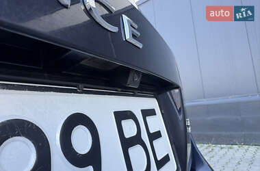 Седан Renault Fluence 2012 в 