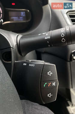 Седан Renault Fluence 2014 в 