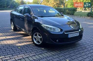 Седан Renault Fluence 2011 в 