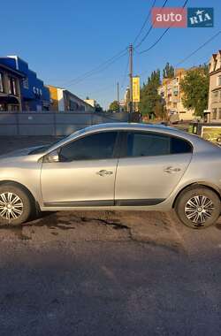 Седан Renault Fluence 2010 в Чернигове