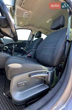 Седан Renault Fluence 2016 в 