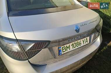 Седан Renault Fluence 2011 в 