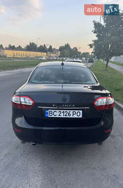 Седан Renault Fluence 2012 в 