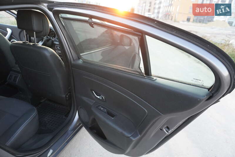 Седан Renault Fluence 2012 в Рівному