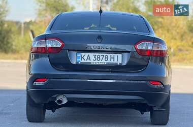 Седан Renault Fluence 2012 в 