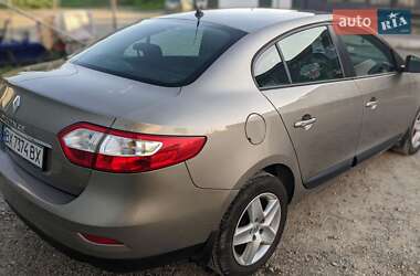 Седан Renault Fluence 2016 в 