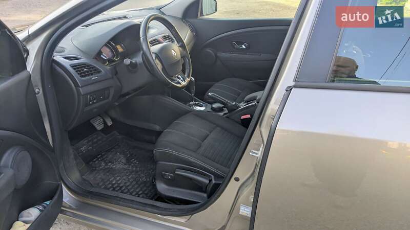 Седан Renault Fluence 2016 в Каменец-Подольском