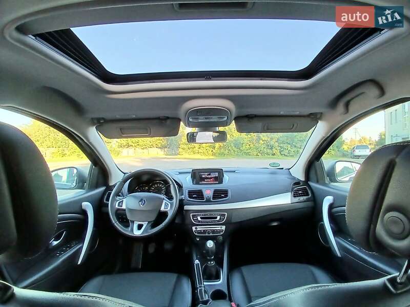 Седан Renault Fluence 2011 в Дубно