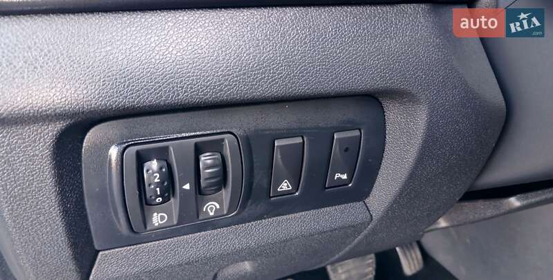 Седан Renault Fluence 2011 в Дубно