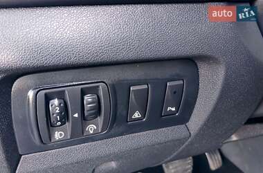 Седан Renault Fluence 2011 в 