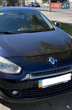 Седан Renault Fluence 2011 в Киеве