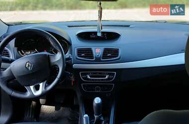Седан Renault Fluence 2011 в Миргороді