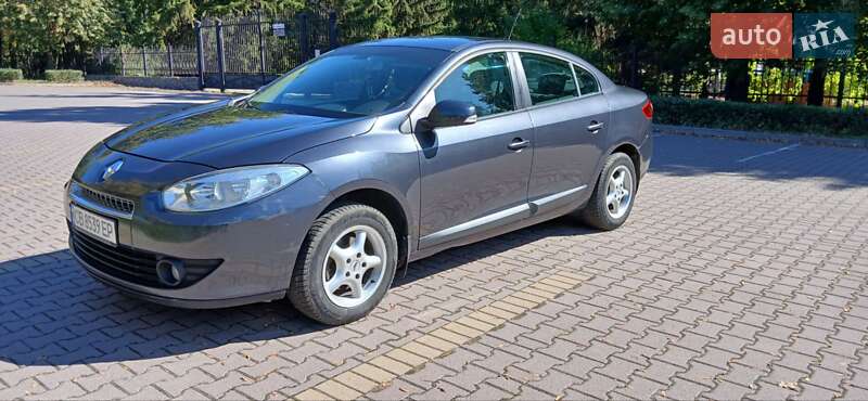 Седан Renault Fluence 2011 в Миргороде