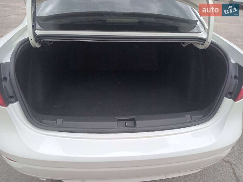 Седан Renault Fluence 2015 в Харькове фото 2 Седан Renault Fluence 2015 в Харькове