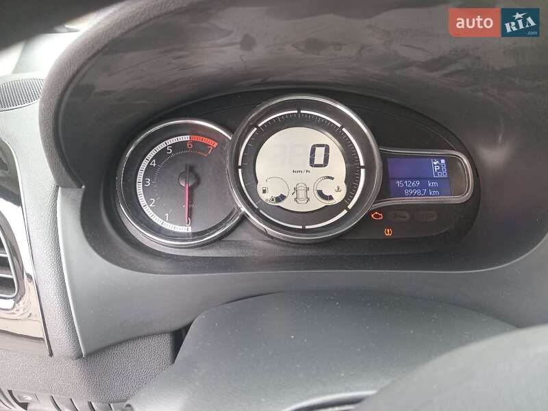 Седан Renault Fluence 2015 в Харькове фото 16 Седан Renault Fluence 2015 в Харькове