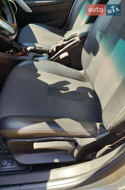 Седан Renault Fluence 2012 в 
