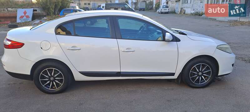 Седан Renault Fluence 2012 в Киеве