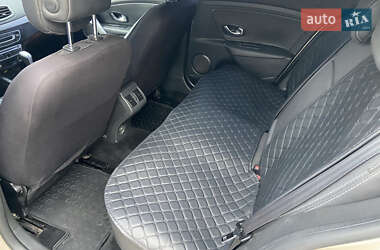 Седан Renault Fluence 2010 в 