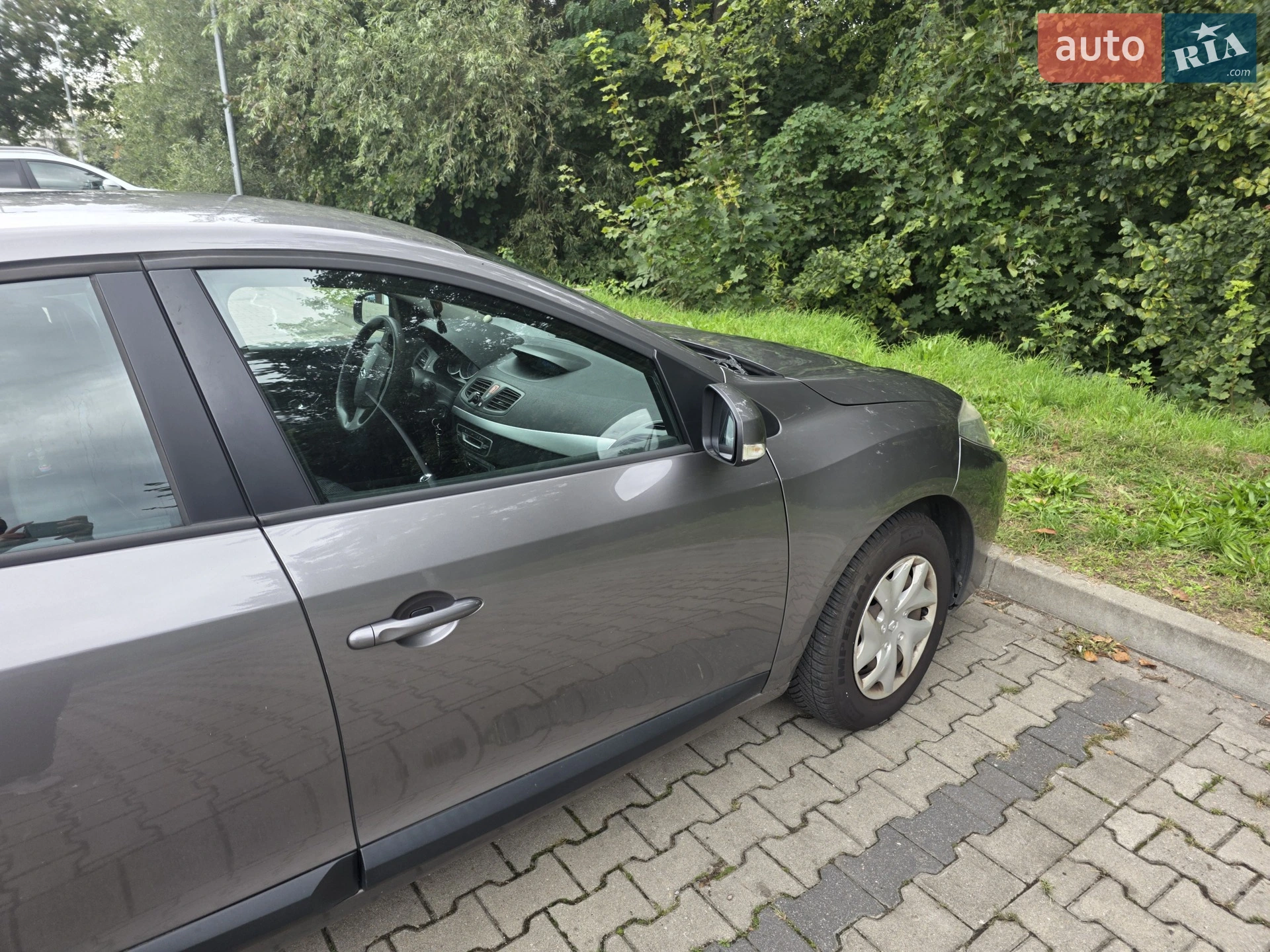Renault Fluence 2013 VIN VF1LZBB0649955410 фото оголошення 10 з 26