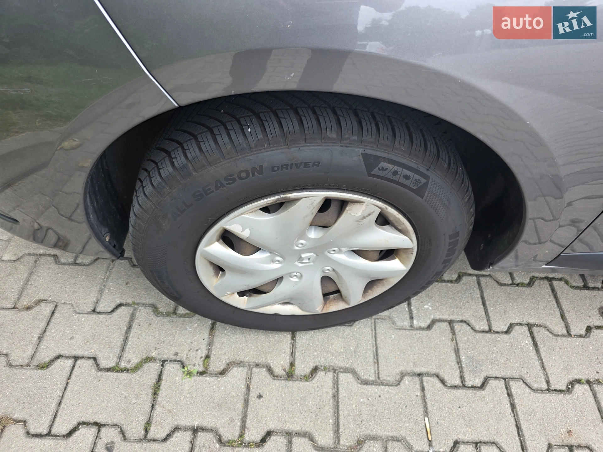 Renault Fluence 2013 VIN VF1LZBB0649955410 фото оголошення 14 з 26