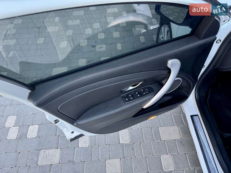 Седан Renault Fluence 2011 в Одессе
