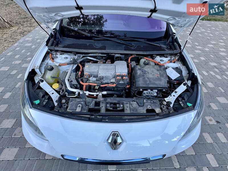 Седан Renault Fluence 2011 в Одессе